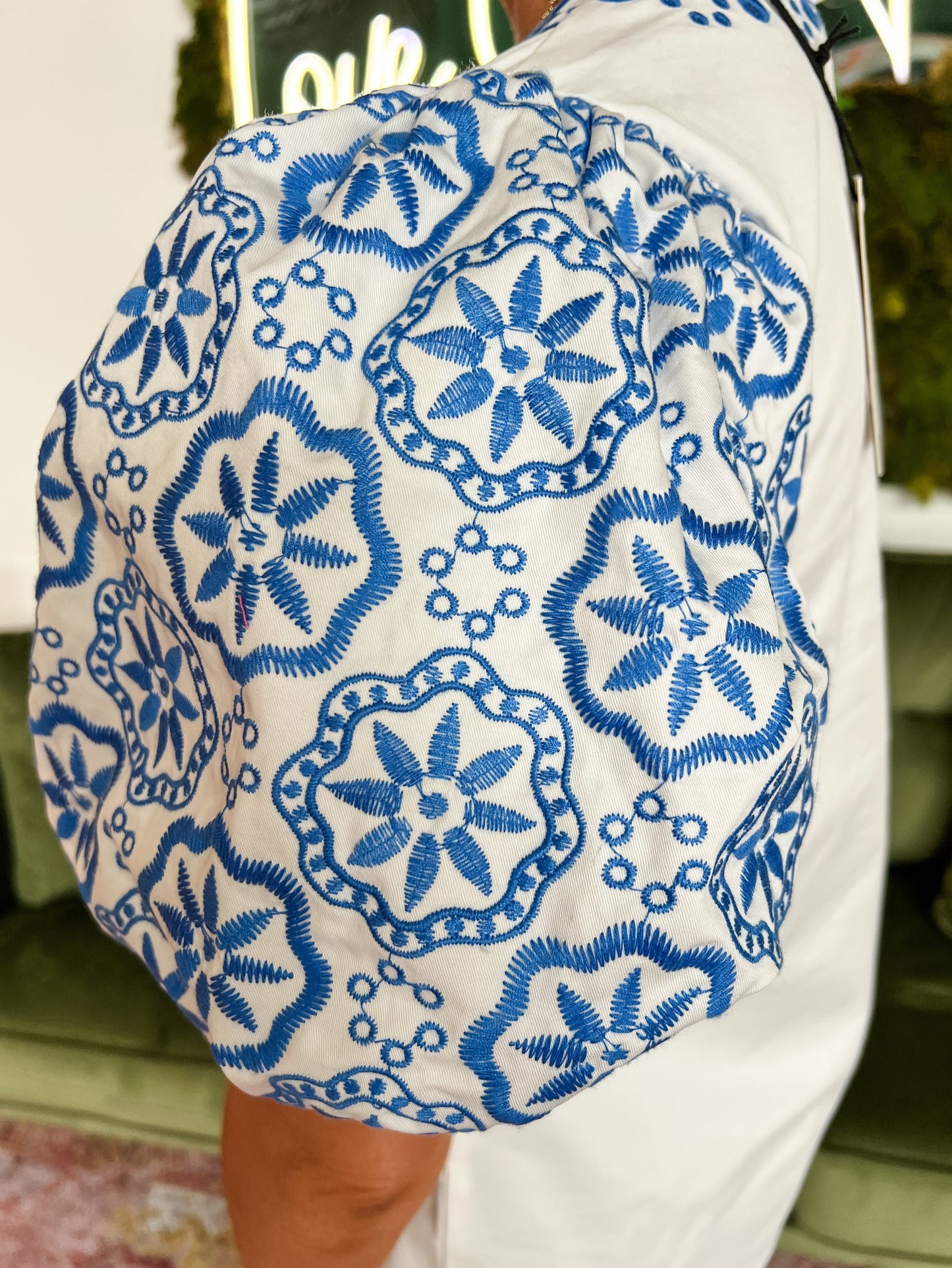 White Embroidered Puff Sleeve V-Neck Top