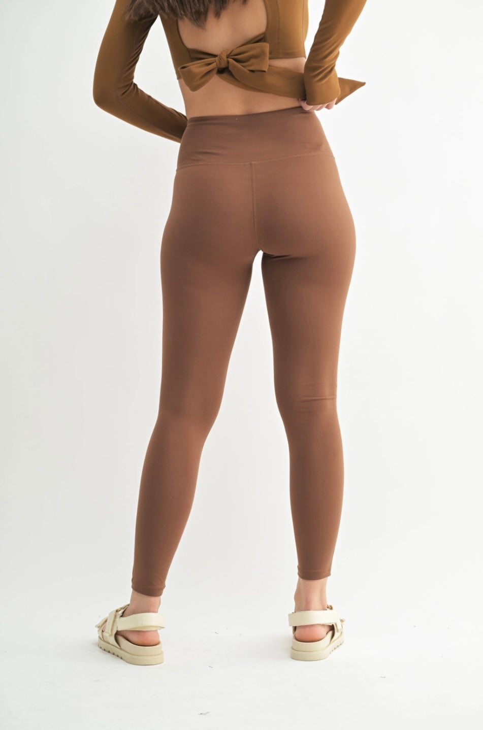 Cocoa Dust Essential Leggings