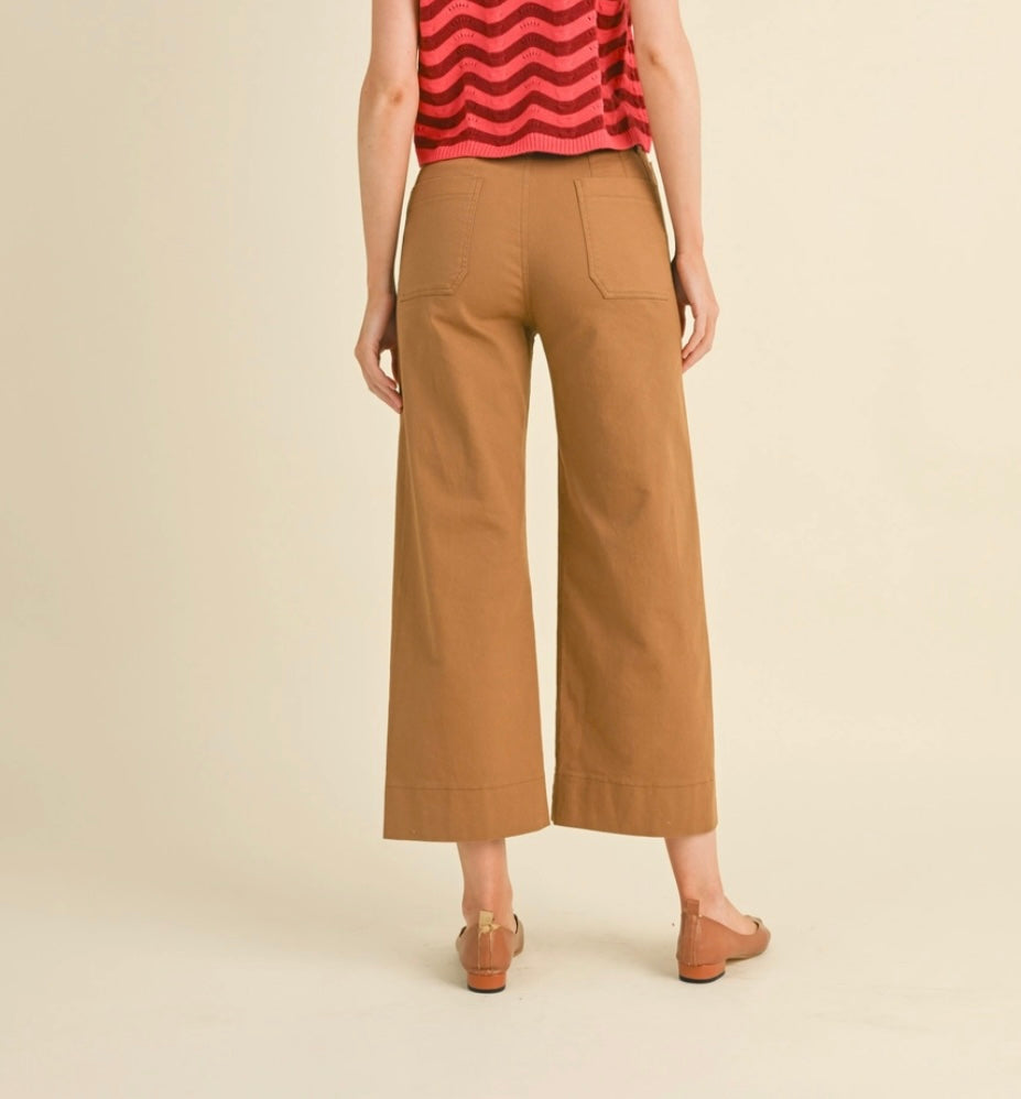 Hazelnut Patch Pocket Cropped Pants