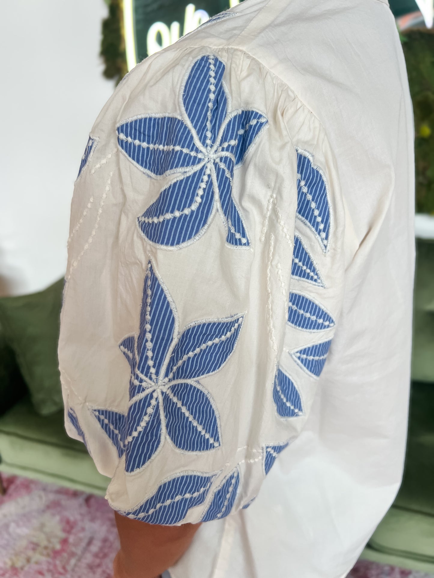 Cream Puff Sleeve Floral Embroidery V-Neck Top