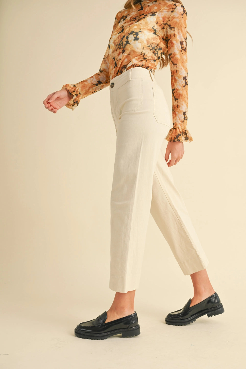 Egg Shell Patch Pocket Wide Leg Pants