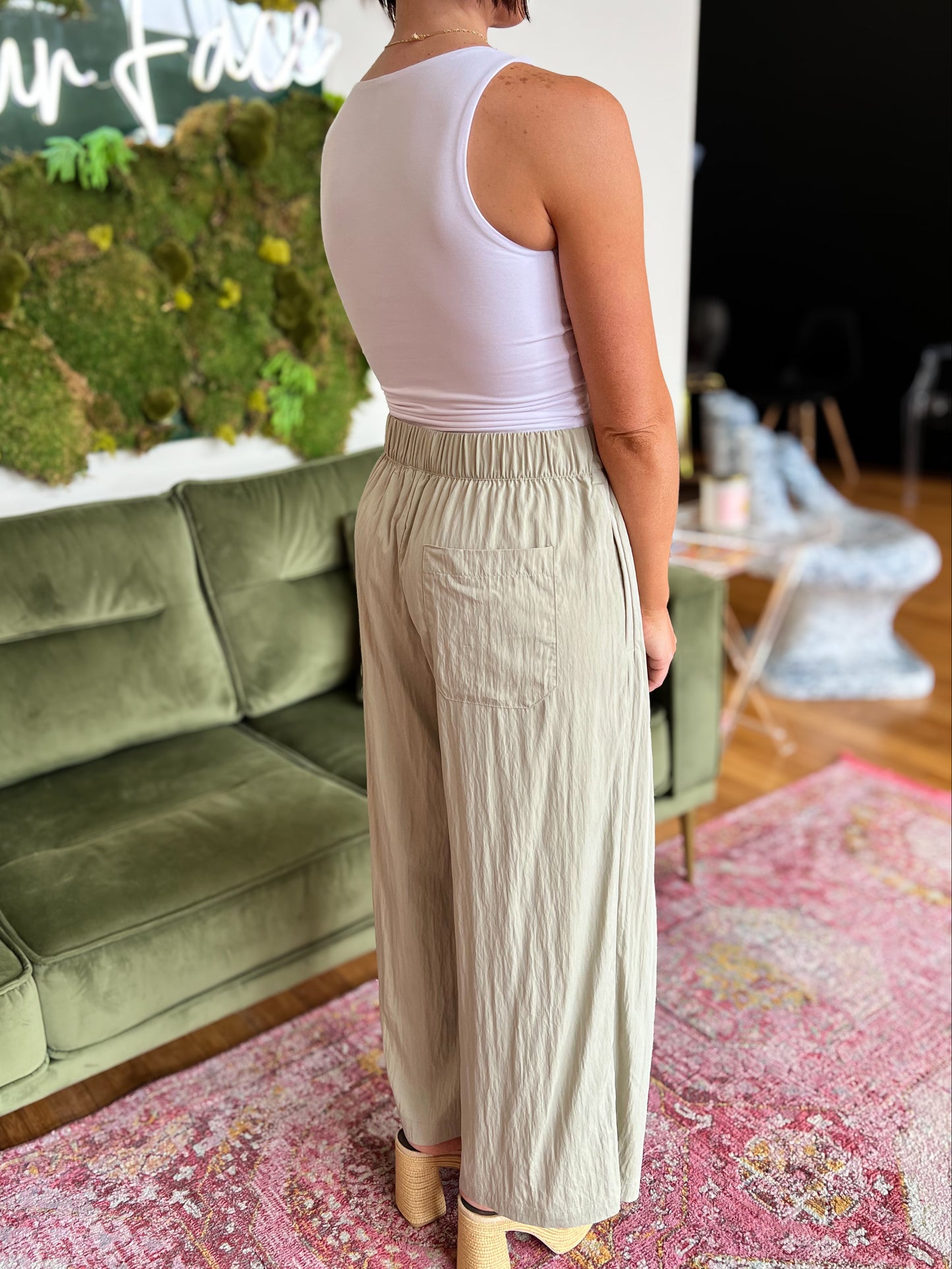 Sage Flowy Cropped Pants