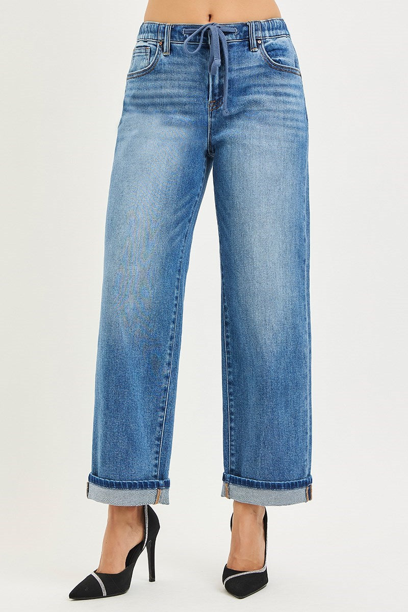 Elastic Band Medium Wash Boyfriend Jeans With Cuffed Hem